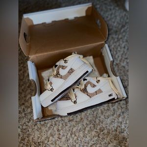 Custom air forces 6c